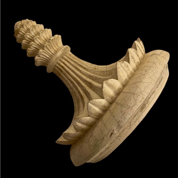 🌸 WALL ACCENT SHELF/DECOR - Picture 7 of 8